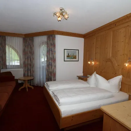 Mallaun, Im Paznauntal Apartman See